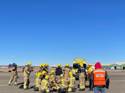 莱里达机场举行大型空难演练  本次演练造成17人受伤、3人死亡