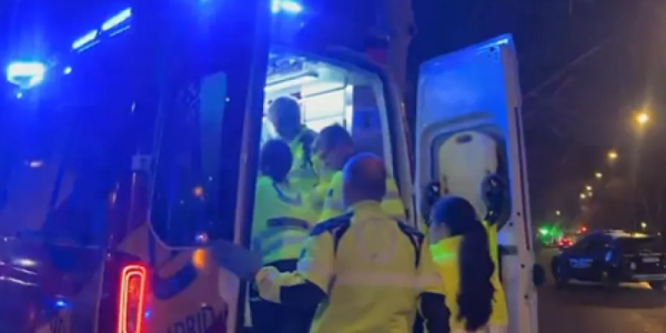 USERA凌晨斗殴升级为持刀袭击 一名男子身中多刀送医