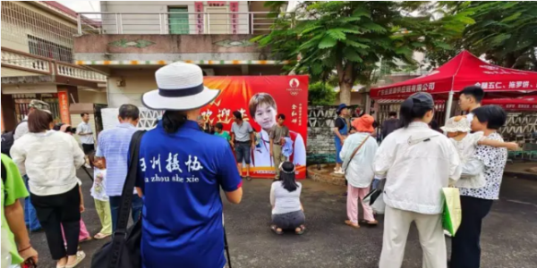 从全红婵的哽咽到网暴和饭圈再现 体育明星遭“侵入式监控”难题待解