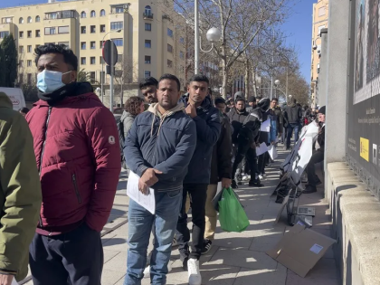 西班牙政府将启动大规模移民合法化 约50万人可获居留与工作许可