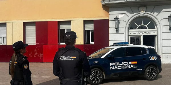巴塞罗那警方捣毁虚假户籍证件销售团伙 三人被捕