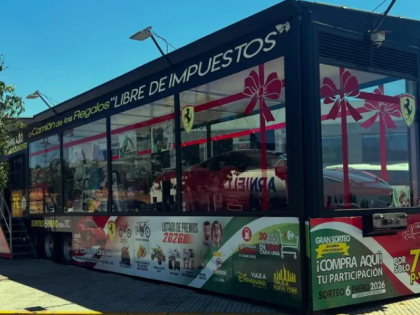 西班牙“礼物卡车”遭洗劫 30万欧元大奖抽奖保险箱被盗