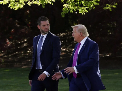 特朗普儿子将陪同父亲访问中国