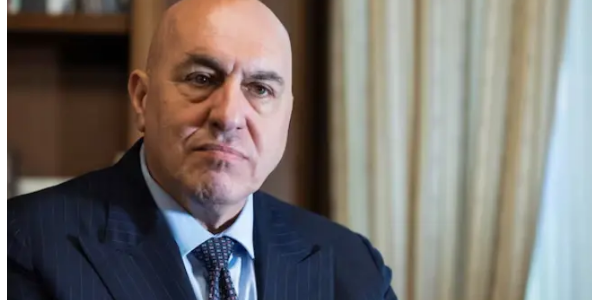 意大利防长因航班中断滞留迪拜,将乘军机单独回国