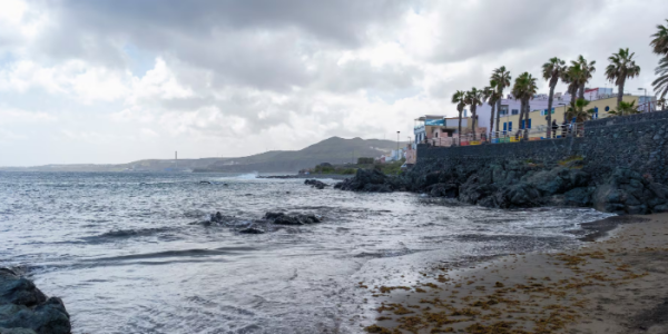 西班牙母亲涉嫌溺死20个月女儿 法院以谋杀罪将其羁押候审