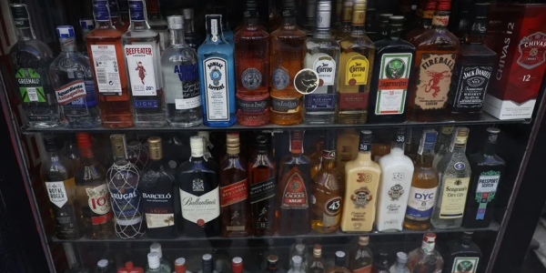 西班牙捣毁跨国增值税欺诈网络 涉案金额超3200万欧元 18人被捕