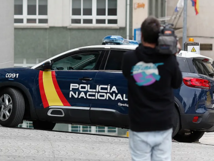 西班牙20个月女婴送医不治身亡  母亲被警方逮捕调查