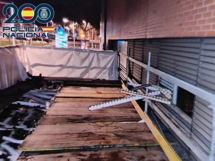 马德里家乐福凌晨盗窃案 三名男子当场被捕