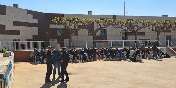 日工作13小时无报酬 西班牙警方捣毁劳工剥削团伙