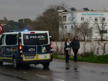 国家警察悲痛：女警在A-4高速返回任务途中不幸去世