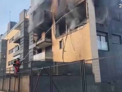 马德里南部住宅区突发爆炸  3只狗死亡、建筑严重受损