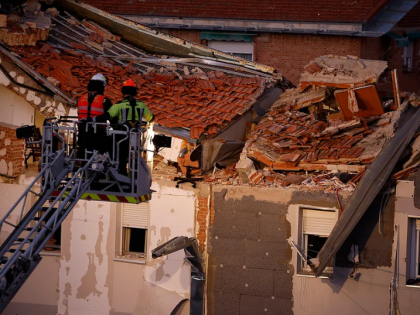 马德里住宅楼突发爆炸坍塌 一名老妇遇难9人受伤