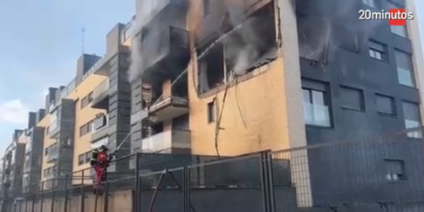 马德里南部住宅区突发爆炸  3只狗死亡、建筑严重受损