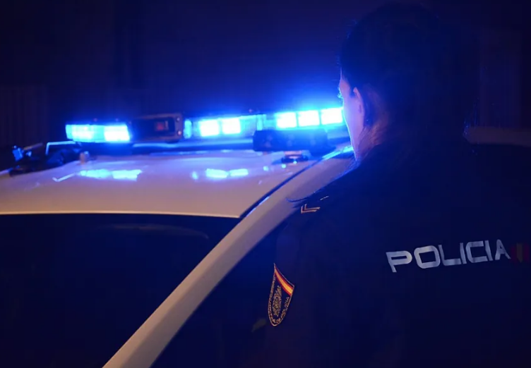 物流公司内部作案曝光  西班牙三名快递员共盗113部iPhone 总值超10万欧元