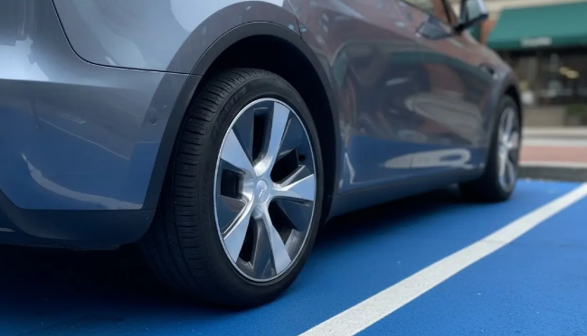 乱停残疾人车位将被重罚 西班牙违规停车可罚200欧元